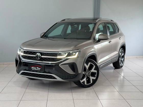VOLKSWAGEN TAOS 1.4 250 TSI TOTAL FLEX HIGHLINE AUTOMÁTICO